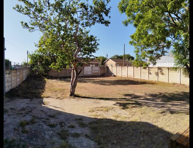 3 BEDROOM FREESTANDING FOR SALE IN UITENHAGE CENTRAL